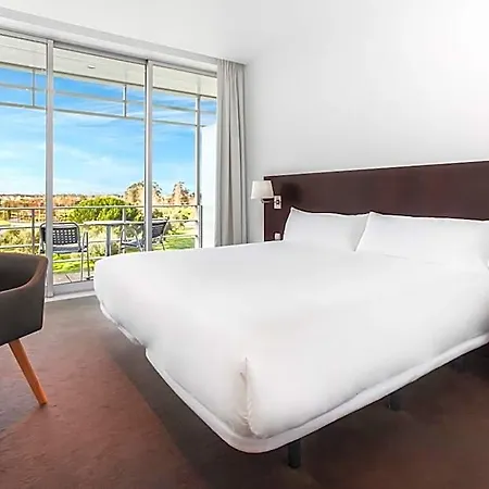 Coimbra Otel 3*