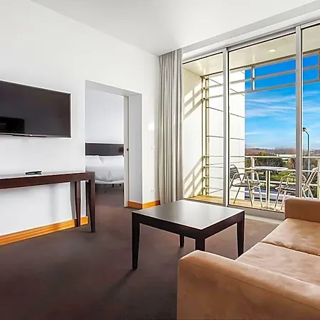 Coimbra Otel 3*