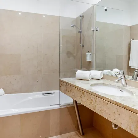 Coimbra Hotel